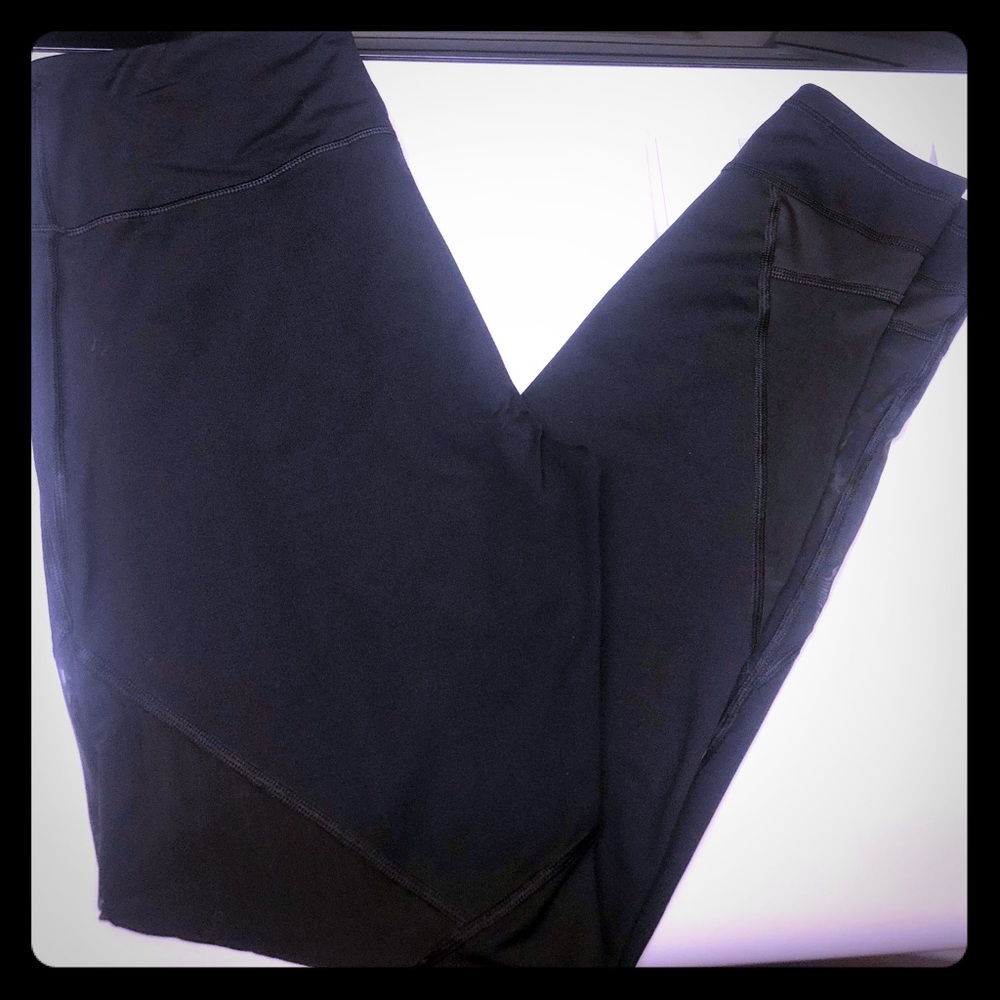 FINAL SALE Victoria’s Secret Knockout Sport Tight